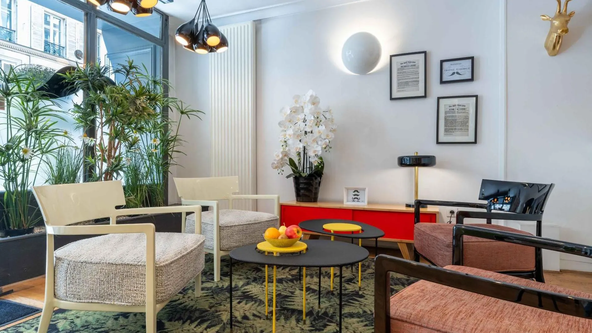 ***  Hotel George - Astotel Paris France