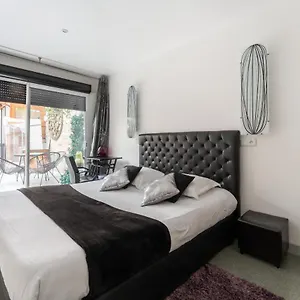 L'oasis Montparnasse Paryż