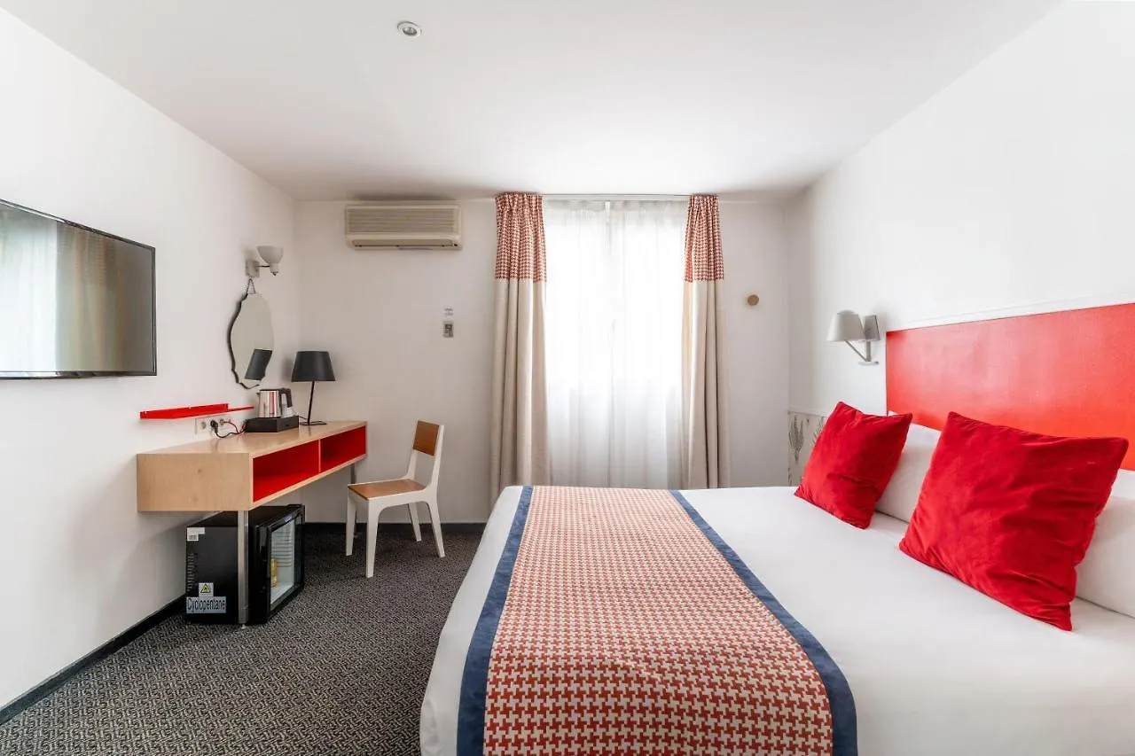 Hotel George - Astotel Paryż 3*,  Francja