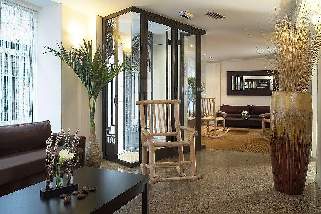 Hotel George - Astotel Paris 3*,